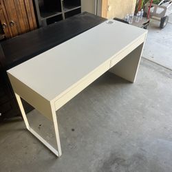 IKEA White computer table