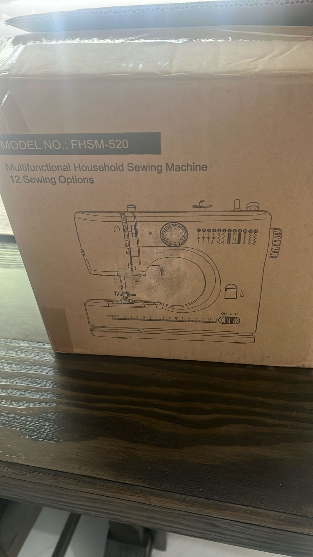 SEWING MACHINE//. Máquina De Coser