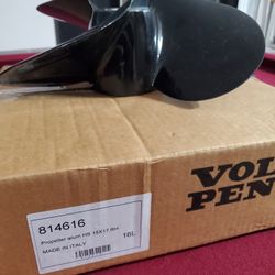 Volvo Penta 814616 Propeller, Aluminum 15x17 RH