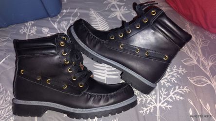Nwot boots size 7.5