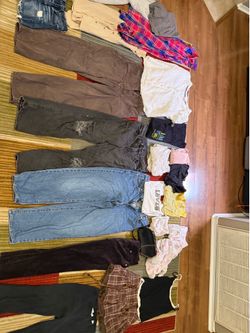 Women’s teen girl fall clothes size S/M best offer not free