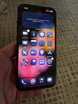 iPhone 13 128GB -unlocked- see pics!