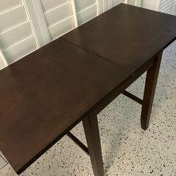 Expandable Table (craft, desk, end, or side)