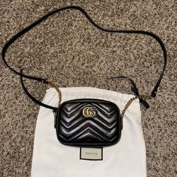 Black Purse