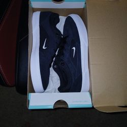 Nike SB Malor Black And White Men's Shoes