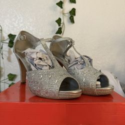 Heels Size 8