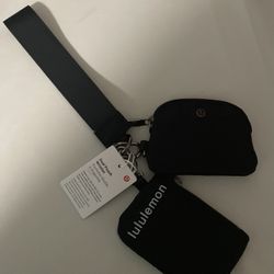 Lululemon Coin Bag 