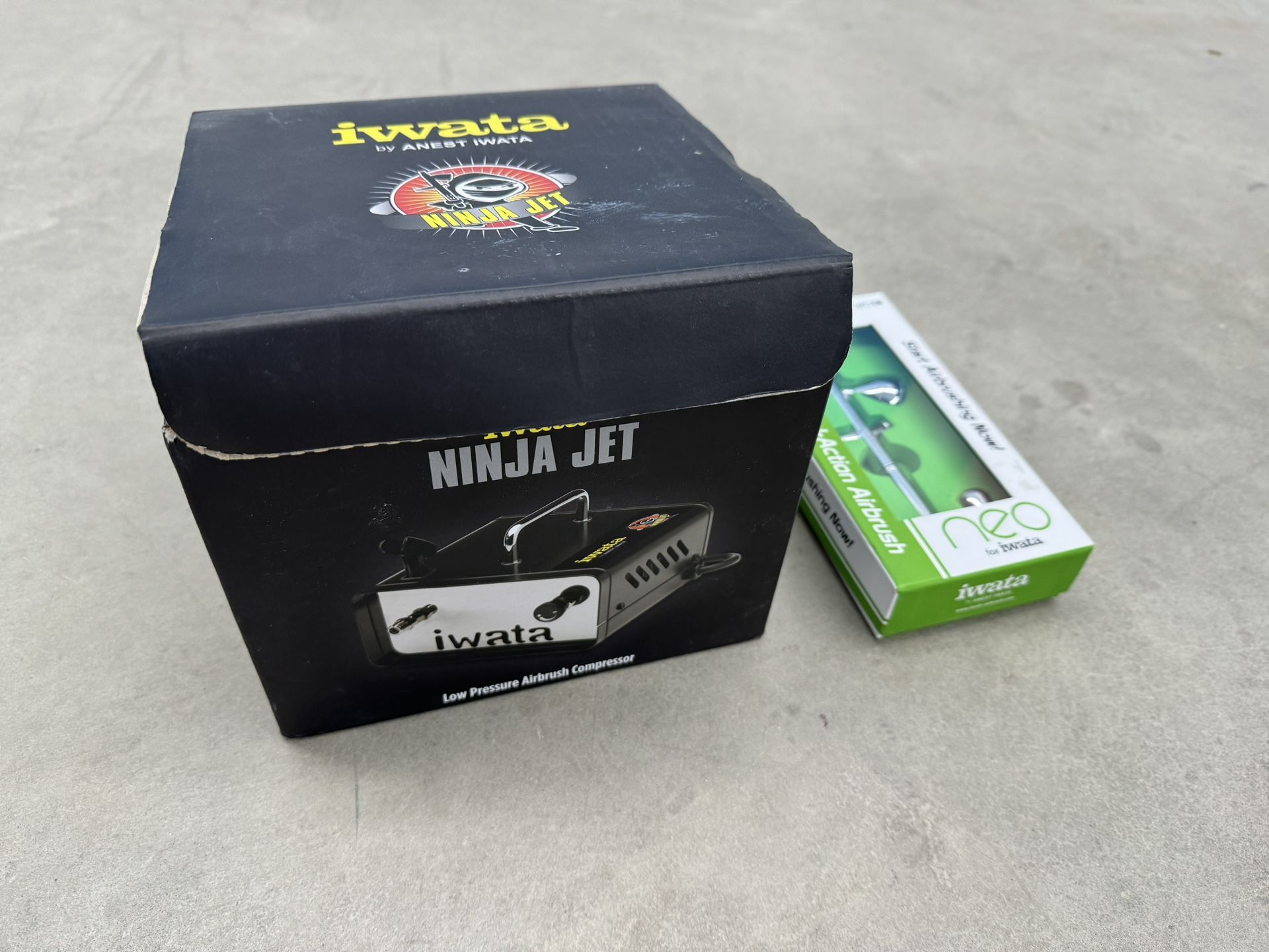 Iwata Ninja Jet Airbrush Kit