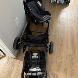 CAR SEAT AND STROLLER 