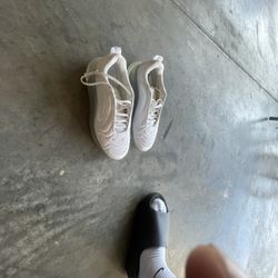 White Air Maxes