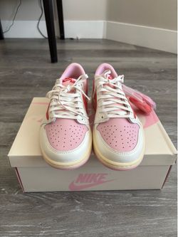 Travis Scott Jordan 1 low sail tropical pink