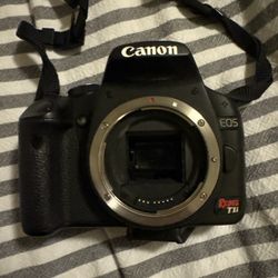 Canon EOS T1i Camera 