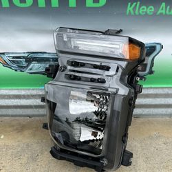 2020-2023 Chevrolet Silverado 2500 Headlight Oem