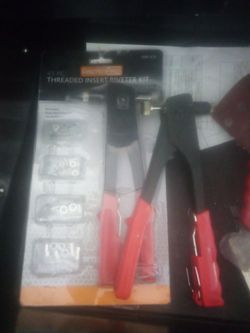 Threaded insert rivet kit