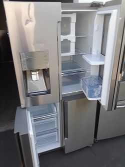 New refrigerator Samsung