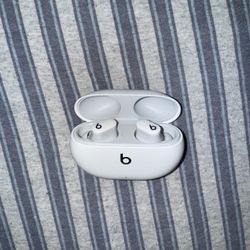 Beats Studio Buds, Noise Cancellation