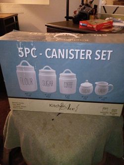 KitchenAce.  5 PC  -  canister set
