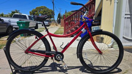 Nice Cruiser Bike 32" Tires Large Frame