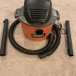 Like New Wet Vacuum 