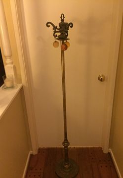 Vtg hatrack