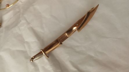 Vintage swank brooch