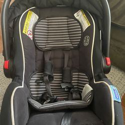 Graco snug ride Snug lock Infant Car Seat 