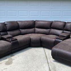 Beautiful Brown Reclining Sectional Couch!😍