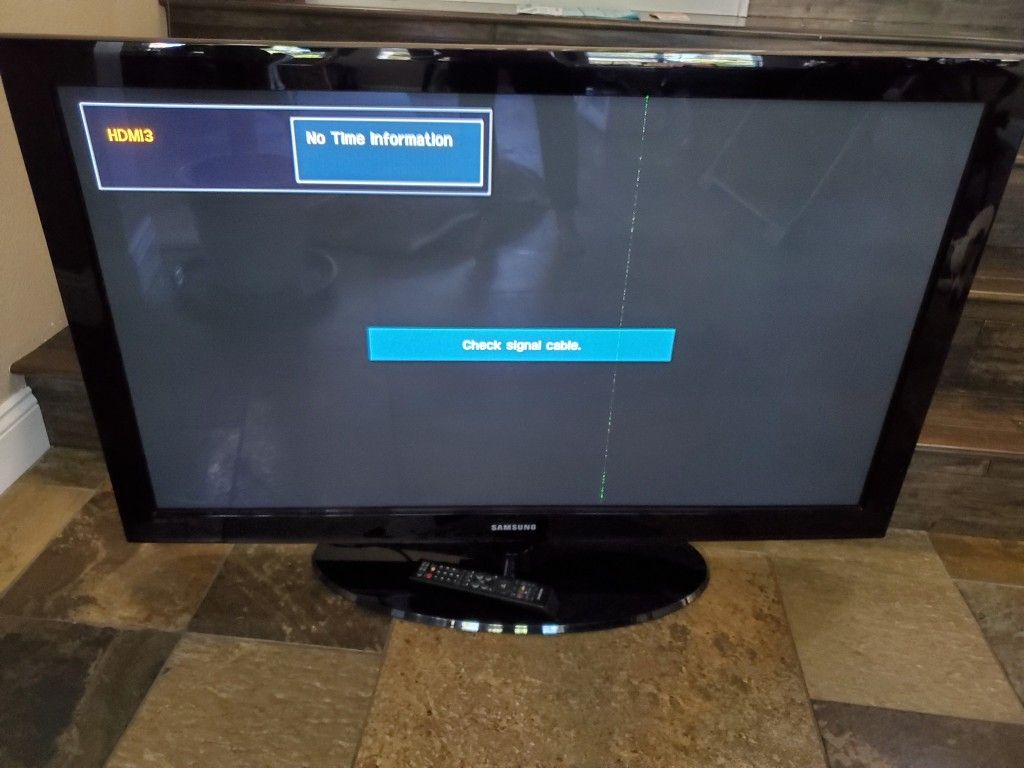 Free For Pickup - 50" 720p Samsung Plasma TV PN50B450B1D
