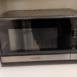 Microwave Oven 