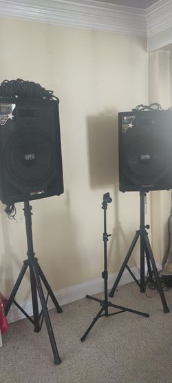 Venue STV15 SPEAKERS W/STANDS