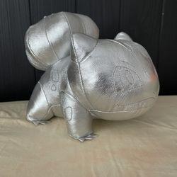 Silver Bulbasaur Plush 25th Anniversary 