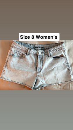 Size 8 light color shorts women