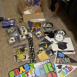 Graduation Decor Lot, Napkins,plates 