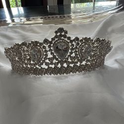 Crystal crown