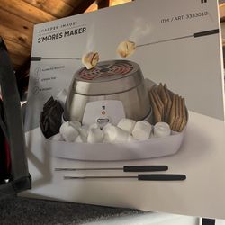S'more maker- Never Opened! 