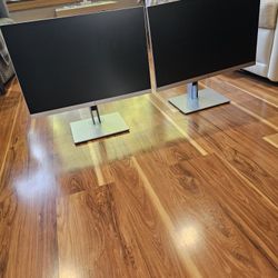 
2x  / HP EliteDisplay E243i 24-inch Monitor