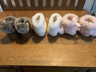 Baby Girl Boots 3-6 Months