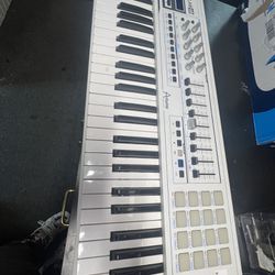 Music Gear Keyboard Afturia Keylab 💰👉💵$120