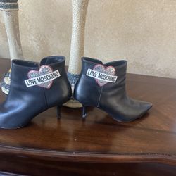 Love Moschino Boot 