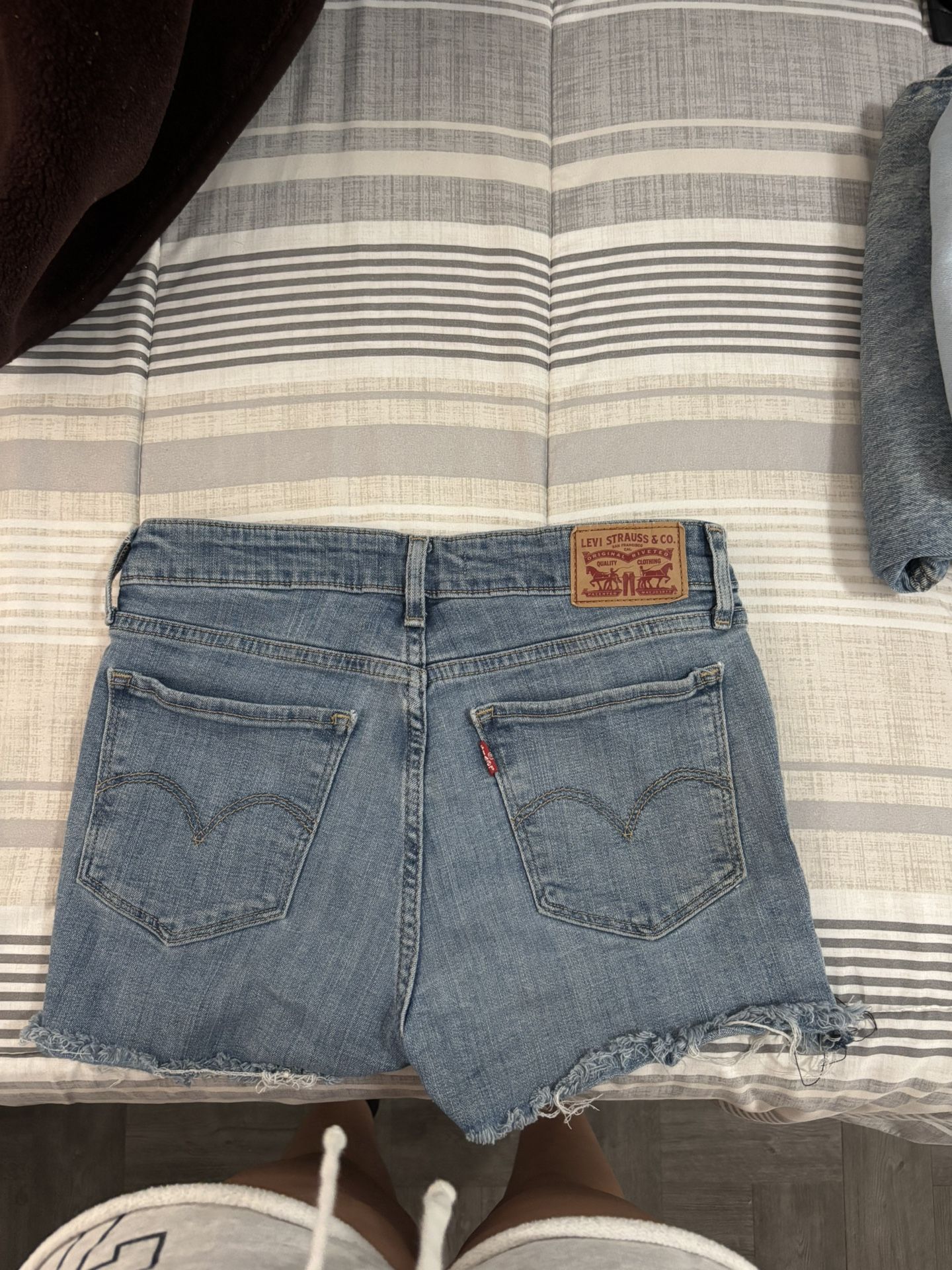 Levis Denim Shorts 