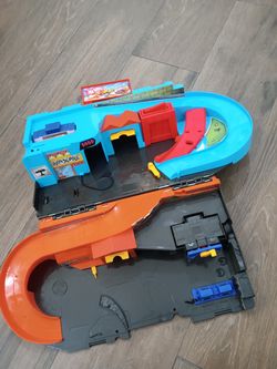 Hot Wheels toy