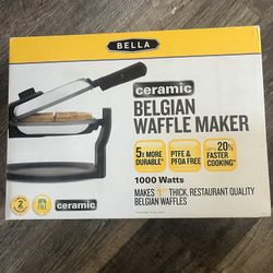 Bella Belgian Waffle Maker