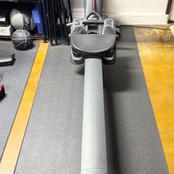 Peloton Row Like-New