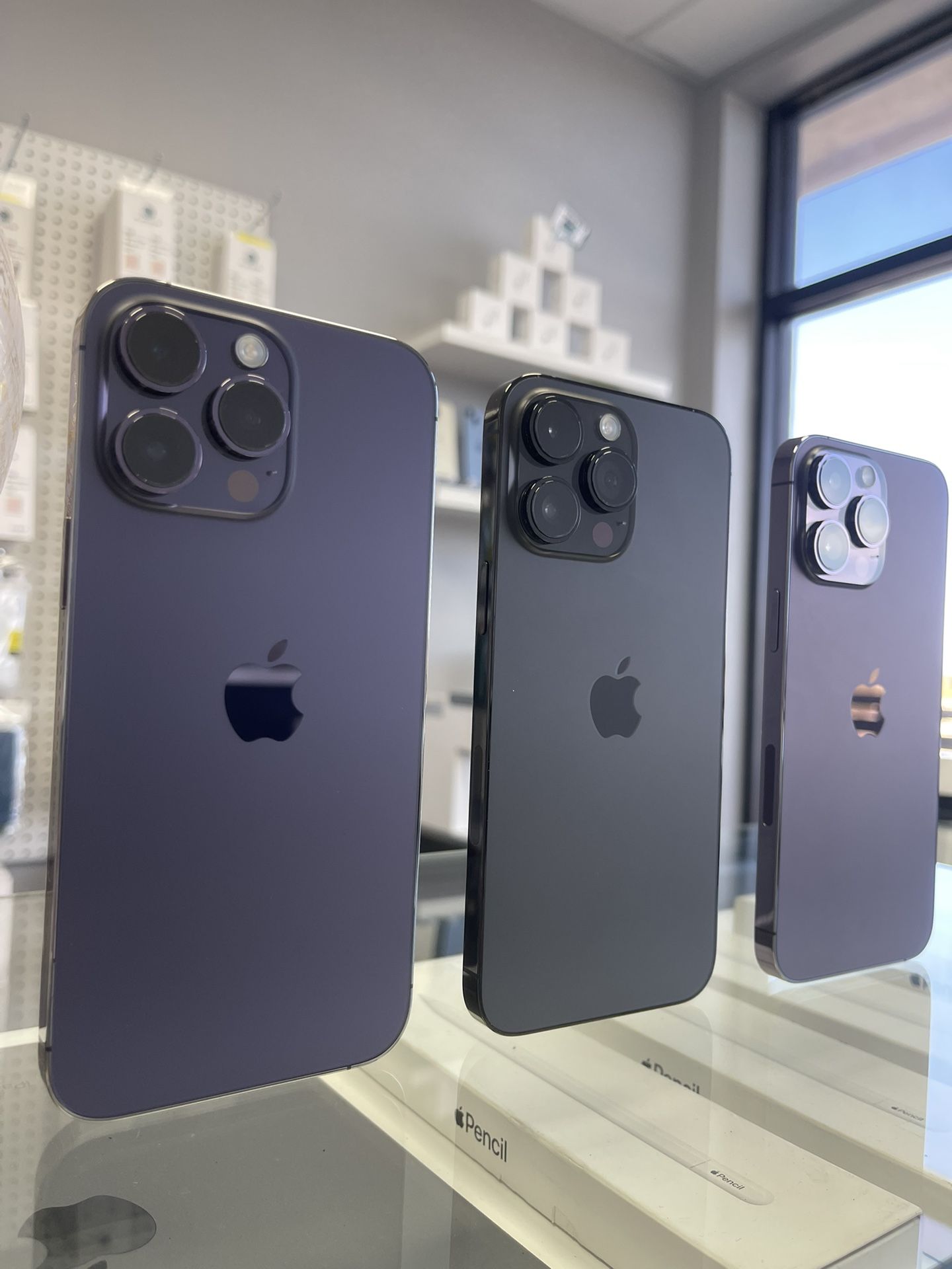 iPhone 14 Pro Max VALENTINES 💝 SALE! 128GB WITH WARRANTY