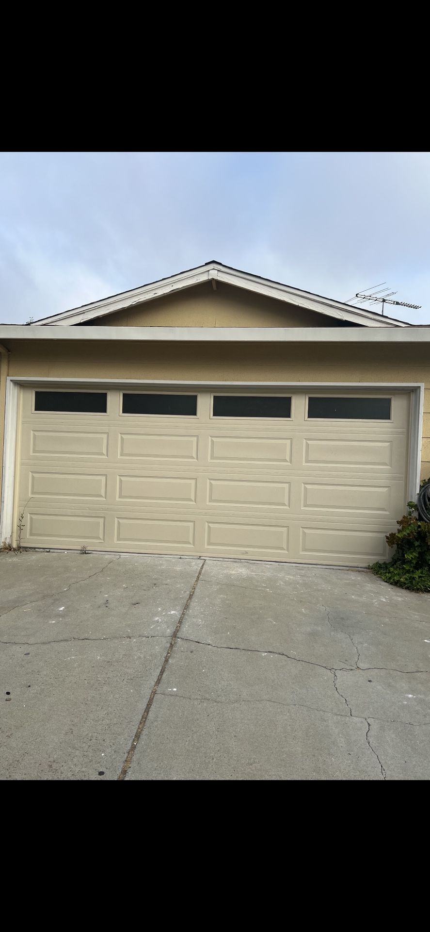 Garage Door (Like New)