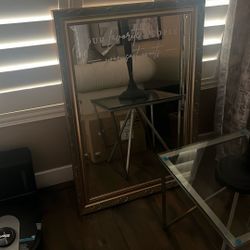 Wedding mirror says “our favorite people your seat awaits “for your guests table placements