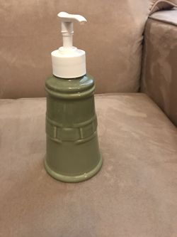 Longaberger pottery ceramic soap dispenser