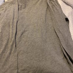 Kids Long Sleeved Tshirt Size 14/16