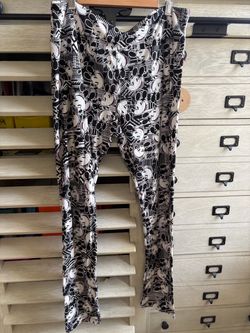 LuLaRoe TC Disney Black and White Mickey Heads all over New no tags
