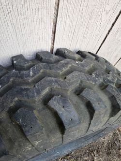 Buckshot tire